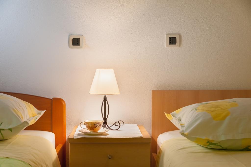 Beach Resort Apartments Bucina บาชกาโวดา ภายนอก รูปภาพ