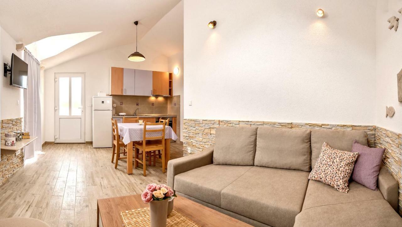 Beach Resort Apartments Bucina บาชกาโวดา ภายนอก รูปภาพ