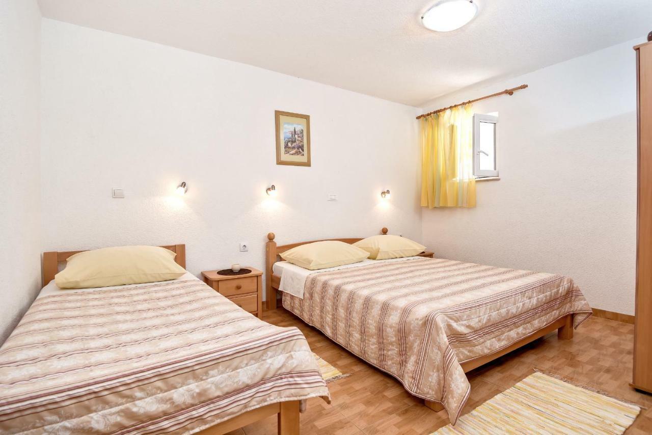 Beach Resort Apartments Bucina บาชกาโวดา ภายนอก รูปภาพ